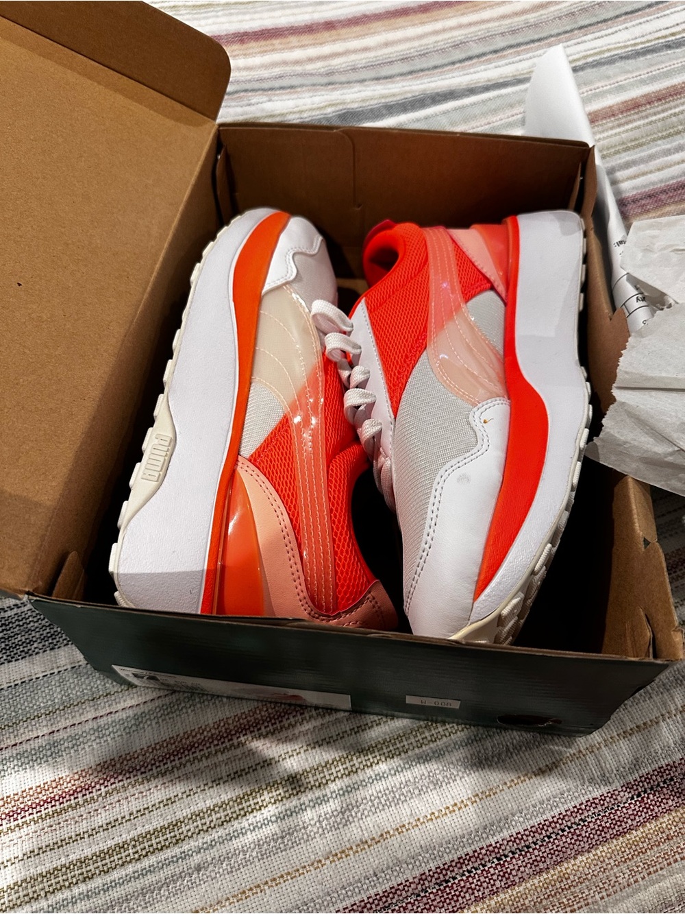 PUMA Cruise Rider NWT Size 7
